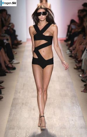 знаменитые сиськи. Эскиз 11