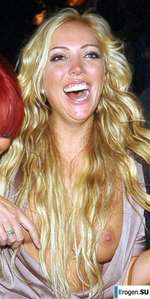 знаменитые сиськи. Эскиз 15