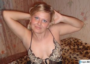 platinum colored. Thumb 32