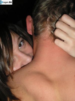 Girlfriend of a hockey player. Thumb 9