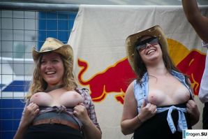 carnival in New Zealand. Thumb 5