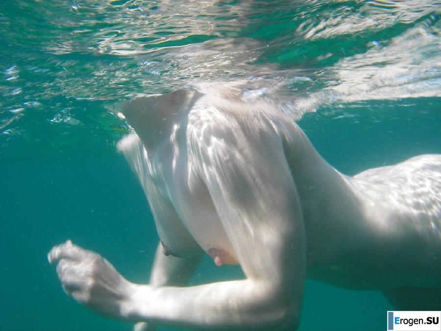 подводные девушки. Фото 40