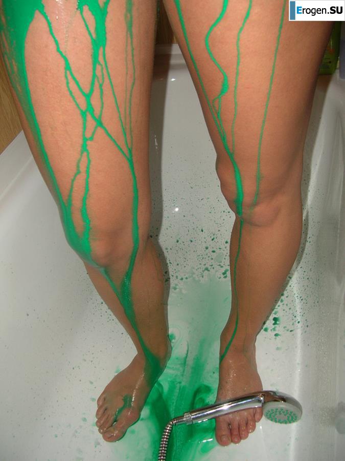 Amateur filming of naked girls. Photo 4