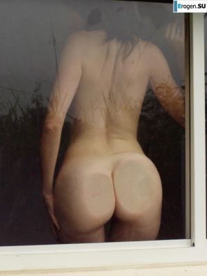 Французская бисексуальная брюнетка. Часть 14. Эскиз 17