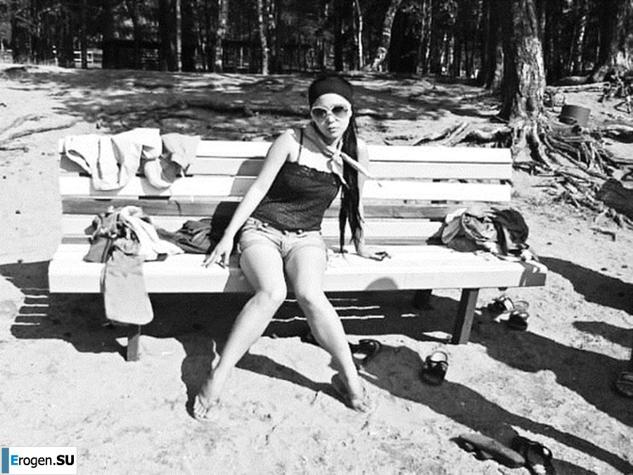 Ah, what legs. Photo 21