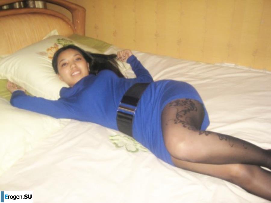 Ah, what legs. Photo 39