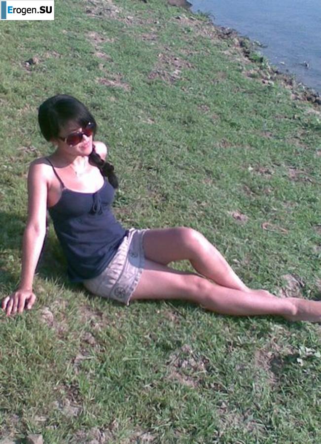 Ah, what legs. Photo 40