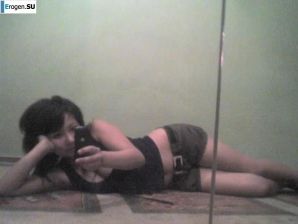 Ah, what legs. Thumb 11