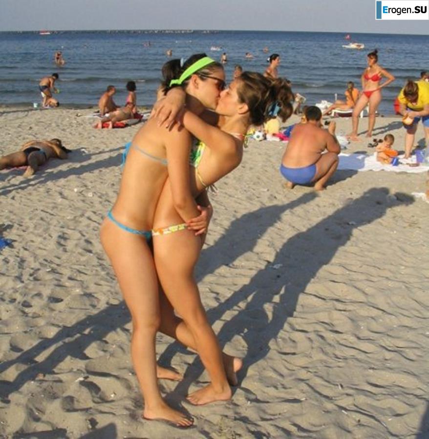 Amateur filming of naked girls. Part 4. Photo 3