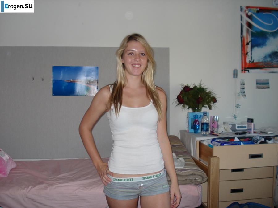 Amateur filming of naked girls. Part 7. Photo 16