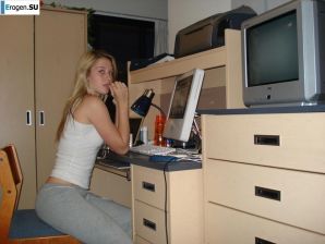 Amateur filming of naked girls. Part 7. Thumb 19