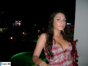 Brunette with pigtails. Thumb 35