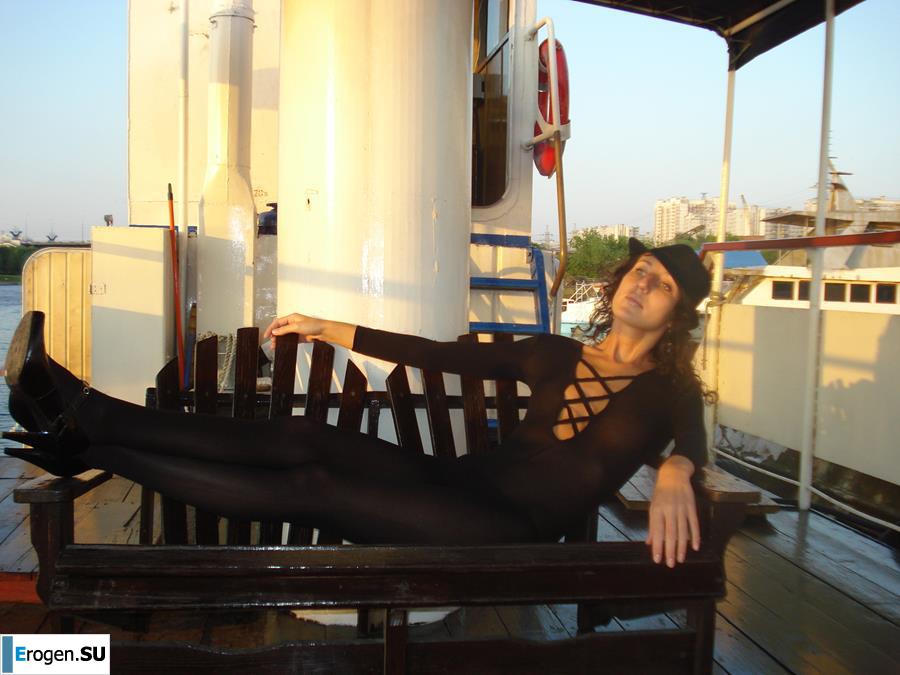 Curly-haired. Photo 16