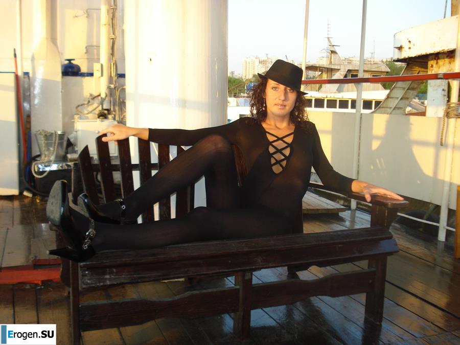 Curly-haired. Photo 18