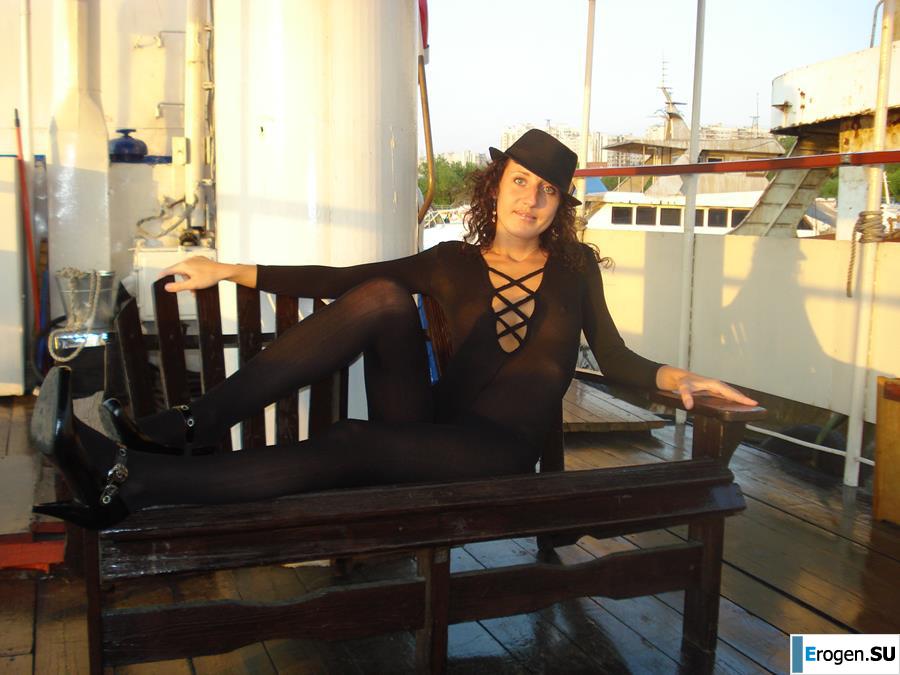 Curly-haired. Photo 19