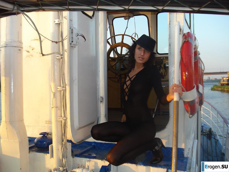 Curly-haired. Photo 27