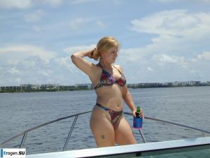 Блондинистые подружки. Эскиз 14