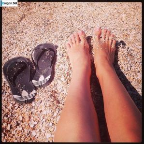 footfetish. Part 2. Thumb 10