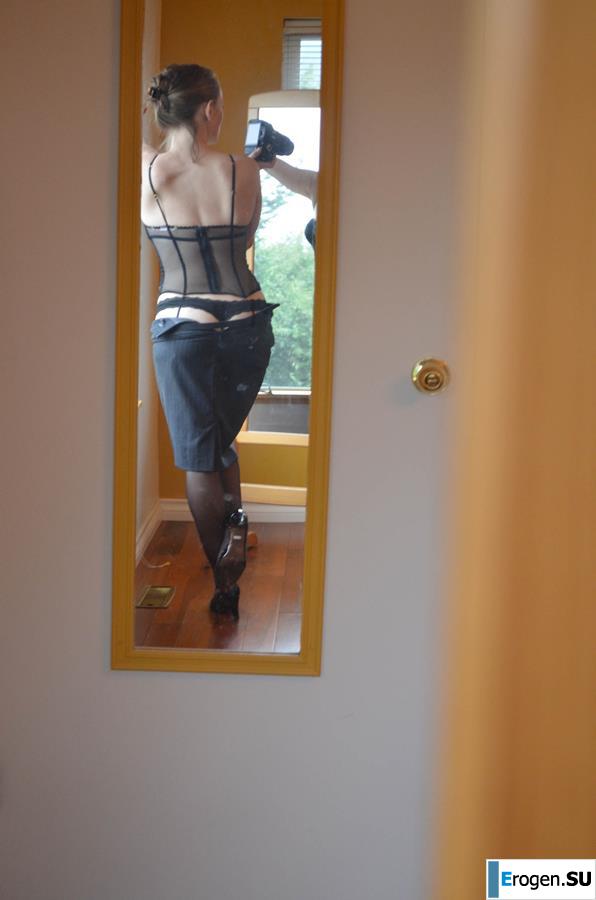 Girl with Nikon. Photo 3