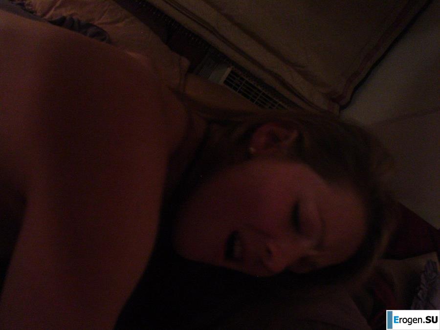 Redhead Wife. Photo 32