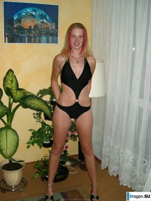 Рыже-красная немочка. Эскиз 9