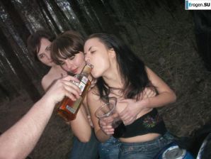 Бухие девчонки. Эскиз 16