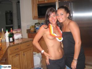 Бухие девчонки. Эскиз 25