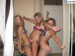 Бухие девчонки. Эскиз 7