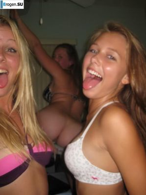 Бухие девчонки. Эскиз 8