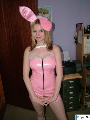 Грудастая волосатка. Эскиз 21