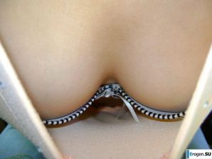 Ларечница с плохо выбритой попой. Эскиз 7