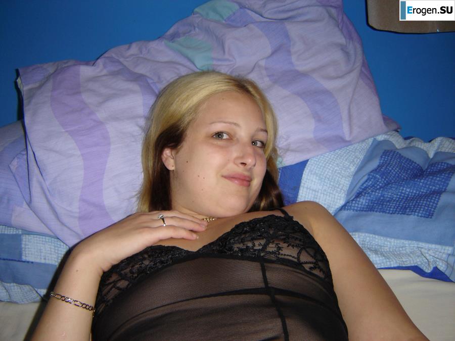 Blonde and Redhead. Photo 21