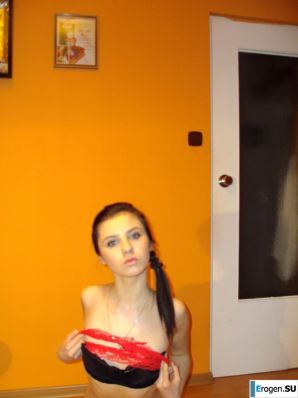 Молоденькие любят позировать. Часть 2. Эскиз 18