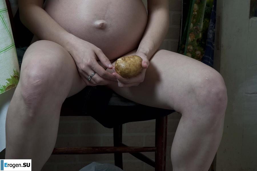 Pregnant Housewife. Part 2. Photo 23