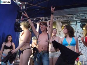 More Russian Festivals, Concerts. Part 2. Thumb 31