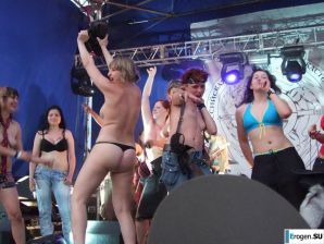 More Russian Festivals, Concerts. Part 2. Thumb 34