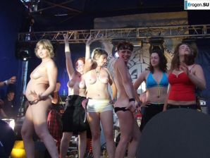 More Russian Festivals, Concerts. Part 2. Thumb 41