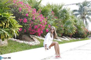 Маша на отдыхе. Эскиз 34