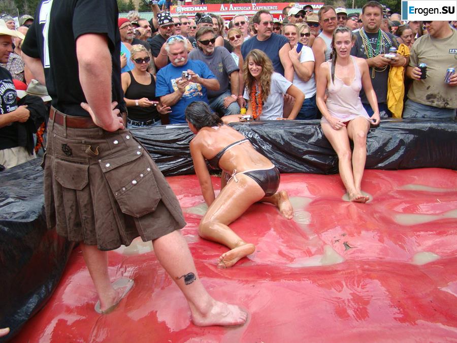 Women's Show Wrestling. Photo 56