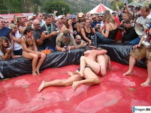 Women's Show Wrestling. Thumb 25