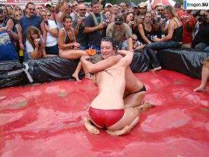 Women's Show Wrestling. Thumb 47