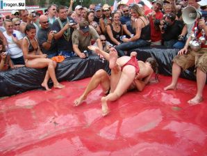 Women's Show Wrestling. Thumb 52