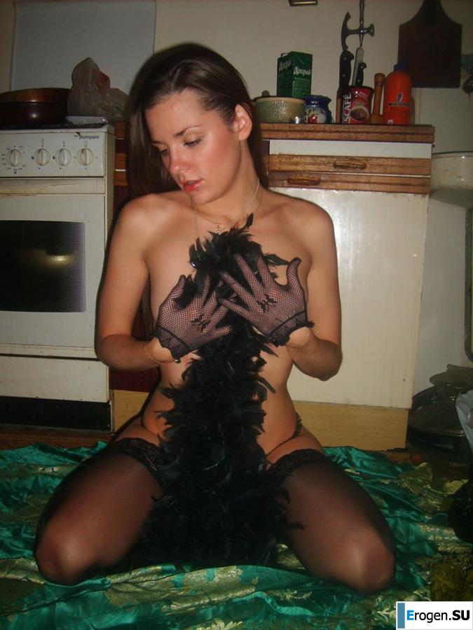 Young people like to pose. Part 3. Photo 12