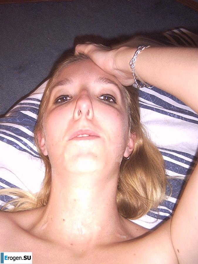 French Bi - Exhibitionist. Photo 6