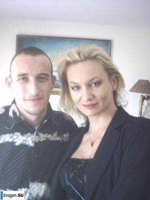 French Bi - Exhibitionist. Thumb 15