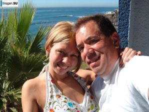 Счастливая немолодая пара. Эскиз 26