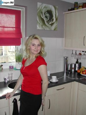 Pretty Middle-aged Woman. Thumb 8