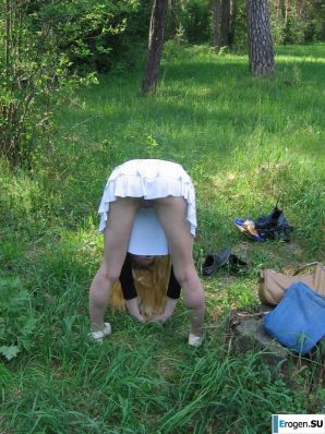 Thin blonde with big breasts. Thumb 40