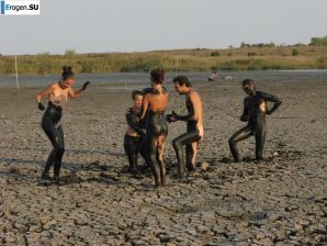 Naked in the Mud. Part 2. Thumb 20