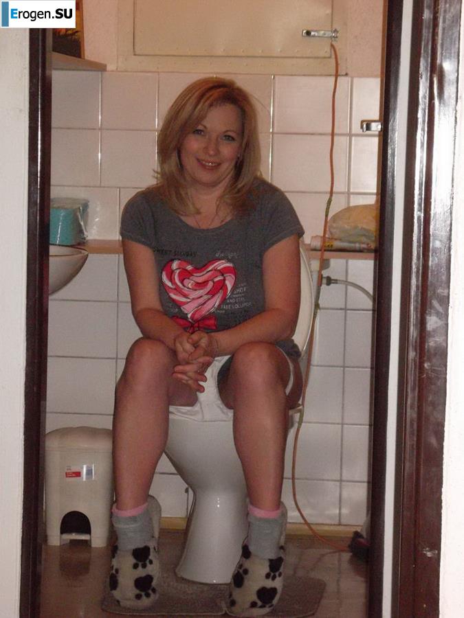 Busty and the Bearded Man. Photo 31